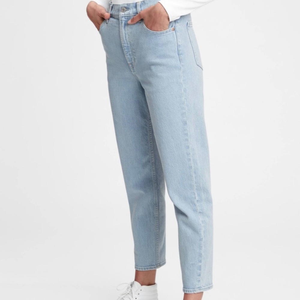 NWT Gap Mom Jeans